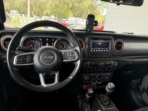 Used 2021 Jeep Gladiator Mojave w/ Safety Group image 14