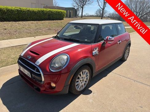 Used 2016 MINI Cooper S image 9