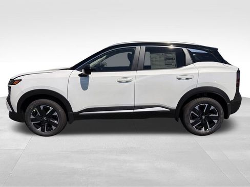 New 2026 Nissan Kicks SV w/ SV Premium Package AWD/4WD image 12