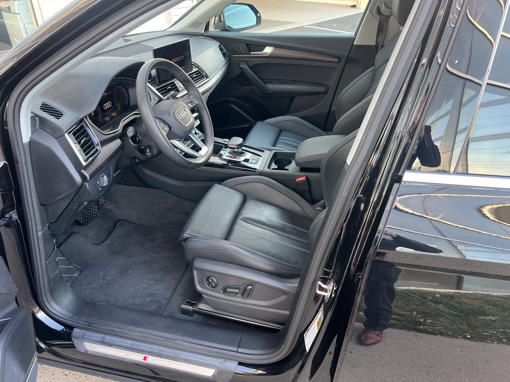 Used 2024 Audi Q5 2.0T Premium Plus AWD/4WD image 3