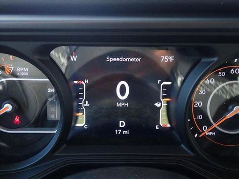 New 2025 Jeep Gladiator Willys image 23