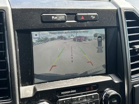 Used 2019 Ford F250 XLT w/ XLT Premium Package AWD/4WD image 28