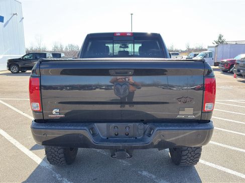 Used 2018 RAM 2500 Big Horn w/ Sport Appearance Group image 4