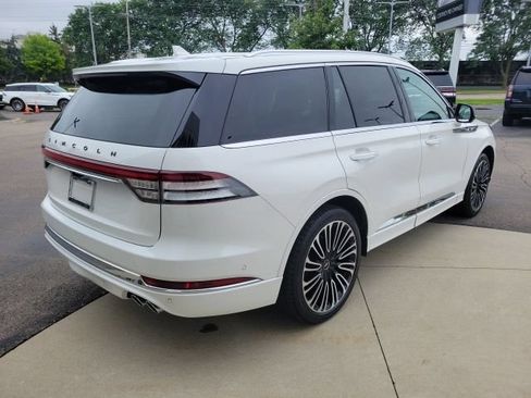 Certified 2023 Lincoln Aviator Black Label w/ Dynamic Handling Package AWD/4WD image 15