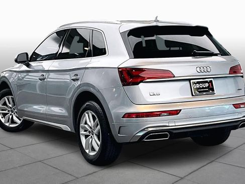 Used 2023 Audi Q5 2.0T Premium w/ Convenience Package AWD/4WD image 12