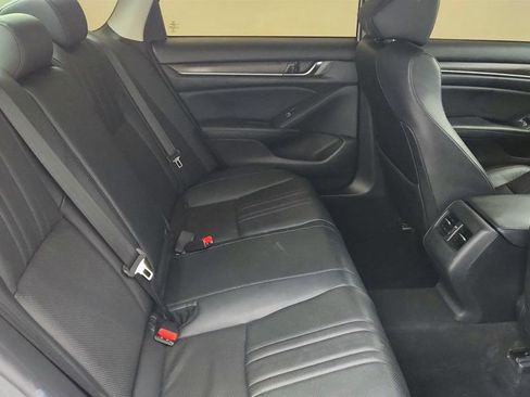Used 2018 Honda Accord EX-L image 21