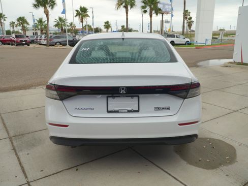 New 2026 Honda Accord LX image 6