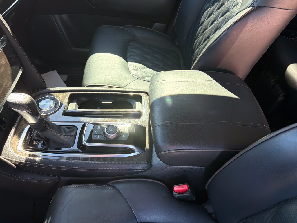 Used 2023 Nissan Armada Platinum w/ Captain's Chairs Package RWD image 31