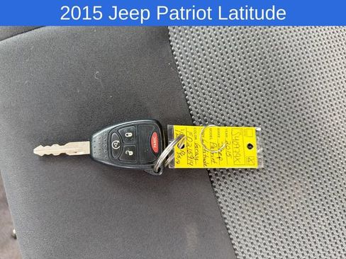 Used 2015 Jeep Patriot Latitude AWD/4WD image 30