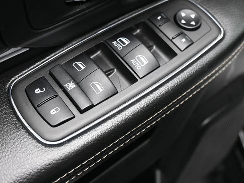 Used 2023 RAM 1500 Classic Warlock w/ Trailer Tow Group image 10