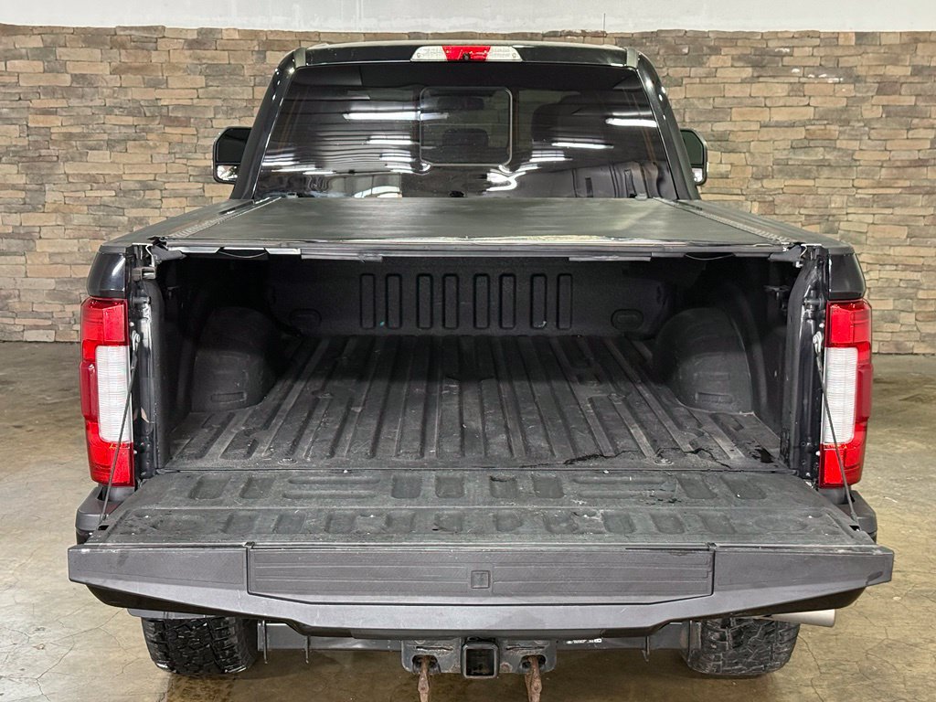Used 2019 Ford F250 Platinum w/ Platinum Ultimate Package AWD/4WD image 8