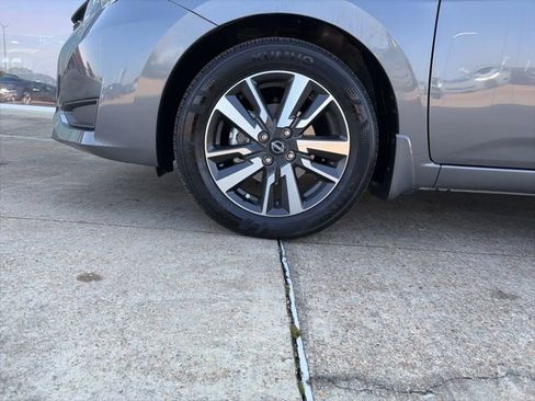 Certified 2025 Nissan Versa SV w/ Trunk Package image 8