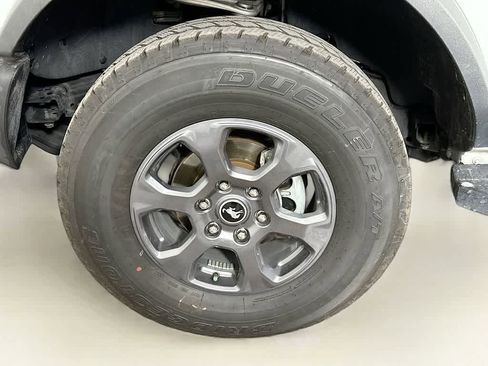 Certified 2021 Ford Bronco Outer Banks w/ Sasquatch Package image 8