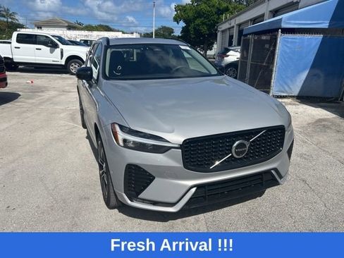 Used 2024 Volvo XC60 B5 Plus w/ Protection Package Premier image 7