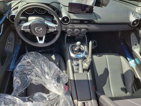 New 2026 MAZDA MX-5 Miata RF Grand Touring RWD image 13