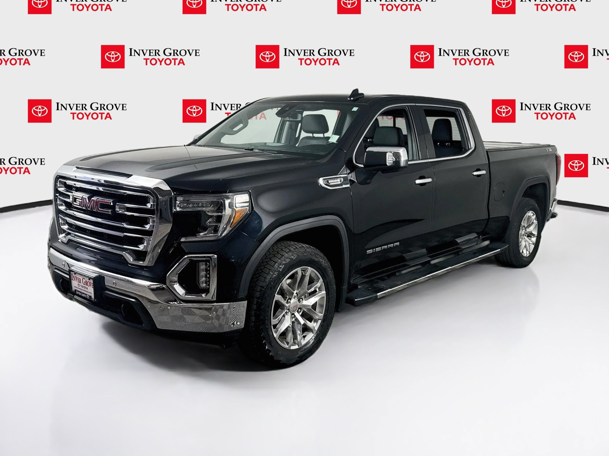 Used 2021 GMC Sierra 1500 SLT w/ SLT Premium Plus Package AWD/4WD image 1