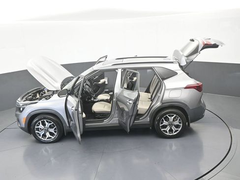 Used 2022 Kia Seltos EX AWD/4WD image 68