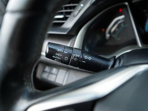 Used 2021 Honda Civic EX image 33