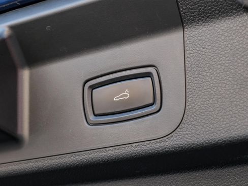 Used 2018 Porsche Panamera 4 w/ Sport Chrono Package image 67