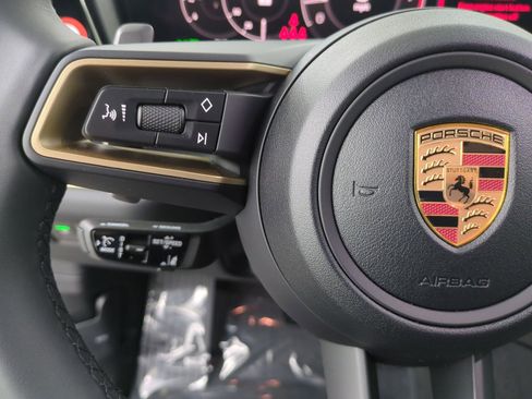 New 2026 Porsche Cayenne AWD/4WD image 22