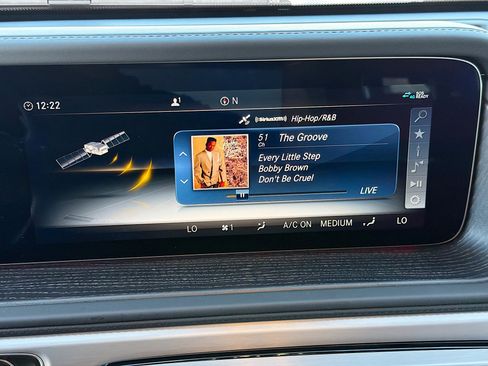 Used 2021 Mercedes-Benz G 63 AMG AMG G 63 image 30