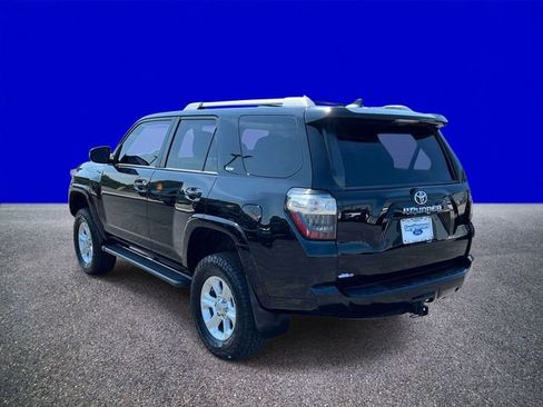 Used 2016 Toyota 4Runner SR5 AWD/4WD image 5