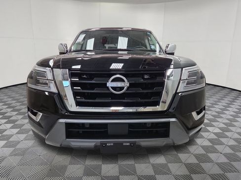 Used 2022 Nissan Armada Platinum w/ Captain's Chairs Package AWD/4WD image 5