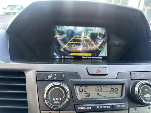 Used 2014 Honda Odyssey Touring image 22