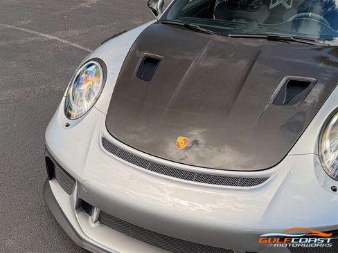Used 2019 Porsche 911 GT3 RS w/ Weissach Package RWD image 4