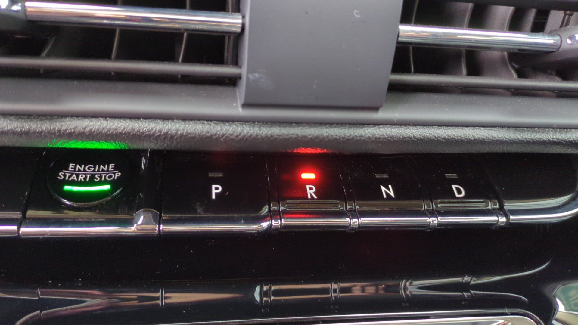 Used 2023 Lincoln Corsair FWD w/ Equipment Group 102A image 27