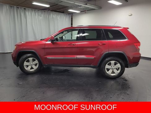 Used 2012 Jeep Grand Cherokee Laredo AWD/4WD image 6