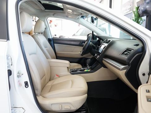 Used 2018 Subaru Outback 2.5i Limited image 43