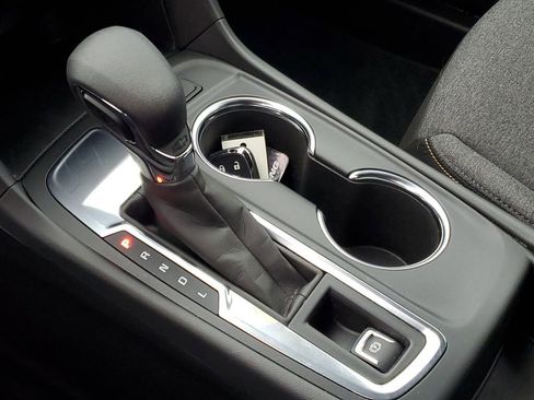 Certified 2024 Chevrolet Equinox LT image 20