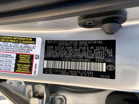 Used 2020 Toyota Camry SE FWD image 32