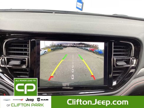 Certified 2024 Dodge Durango GT image 18