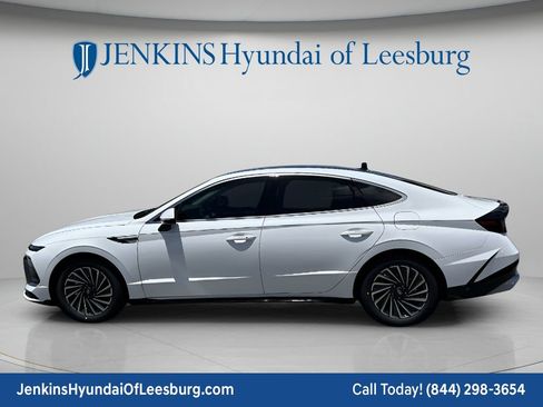 New 2026 Hyundai Sonata SEL FWD image 9