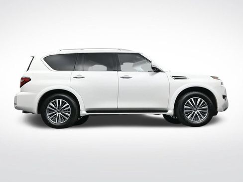 Used 2024 Nissan Armada SL w/ Captain's Chairs Package RWD image 43