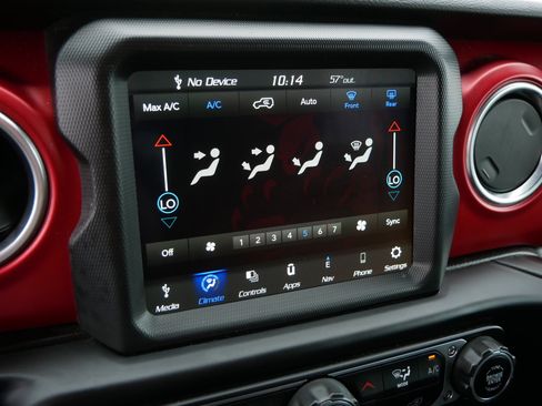 Used 2022 Jeep Wrangler Unlimited Rubicon image 32