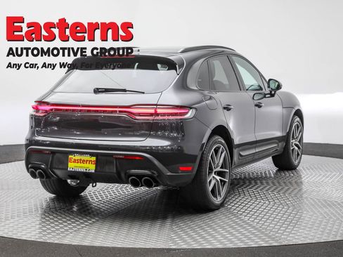Used 2023 Porsche Macan T image 5