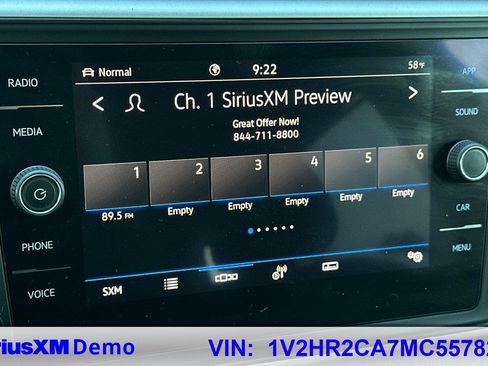 Used 2021 Volkswagen Atlas SE w/ Towing Package image 30