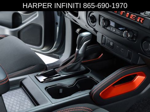 Used 2025 Nissan Frontier PRO-4X image 69