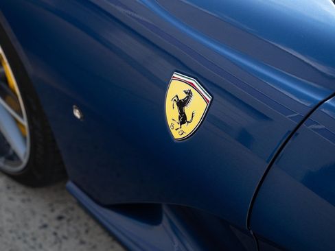 Used 2021 Ferrari 812 GTS RWD image 21
