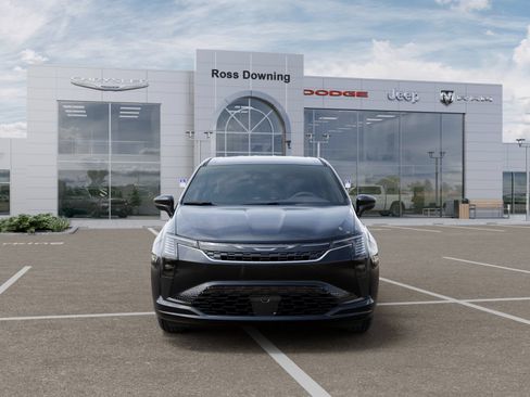 New 2027 Chrysler Pacifica Select FWD image 6