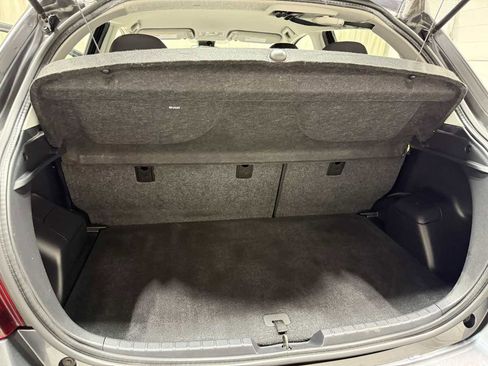 Used 2017 Toyota Yaris LE FWD image 20