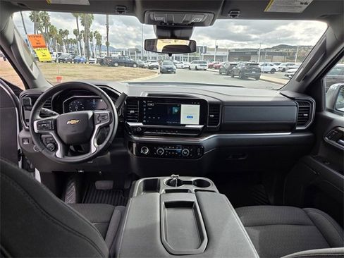 Used 2023 Chevrolet Silverado 1500 LT image 16