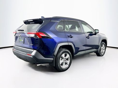 Used 2025 Toyota RAV4 XLE w/ Convenience Package image 9