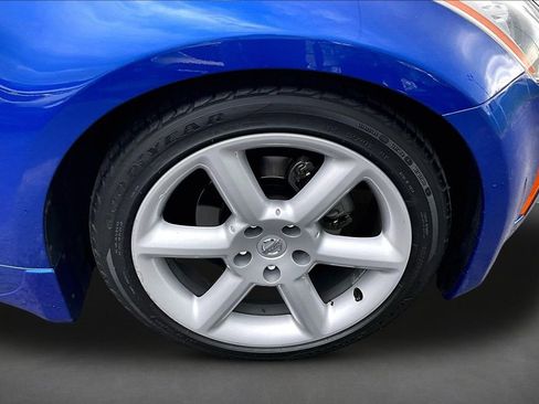 Used 2004 Nissan 350Z Touring RWD image 25