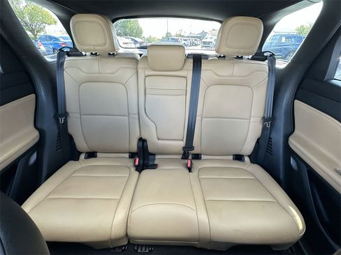 Used 2023 Lincoln Corsair Reserve w/ Equipment Group 202A image 23