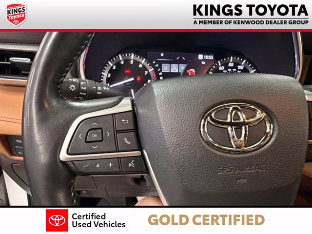Used 2022 Toyota Highlander Platinum AWD/4WD image 29