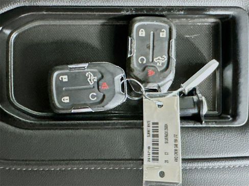 Used 2020 Chevrolet Silverado 2500 LTZ w/ LTZ Plus Package image 35